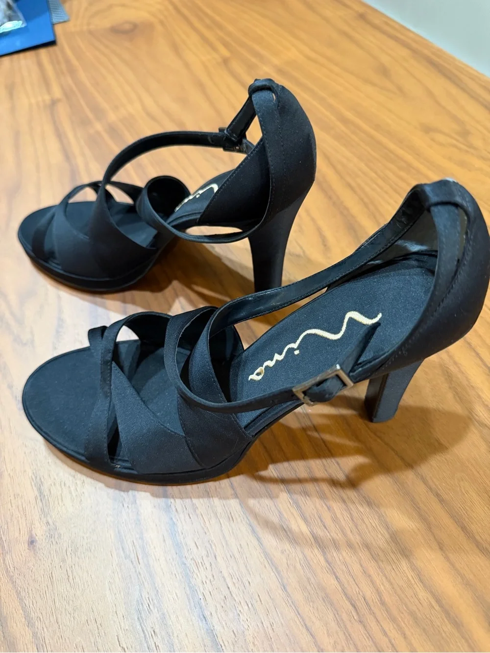 Nina Black Crisscross Ankle-Strap Heels *NWOB
